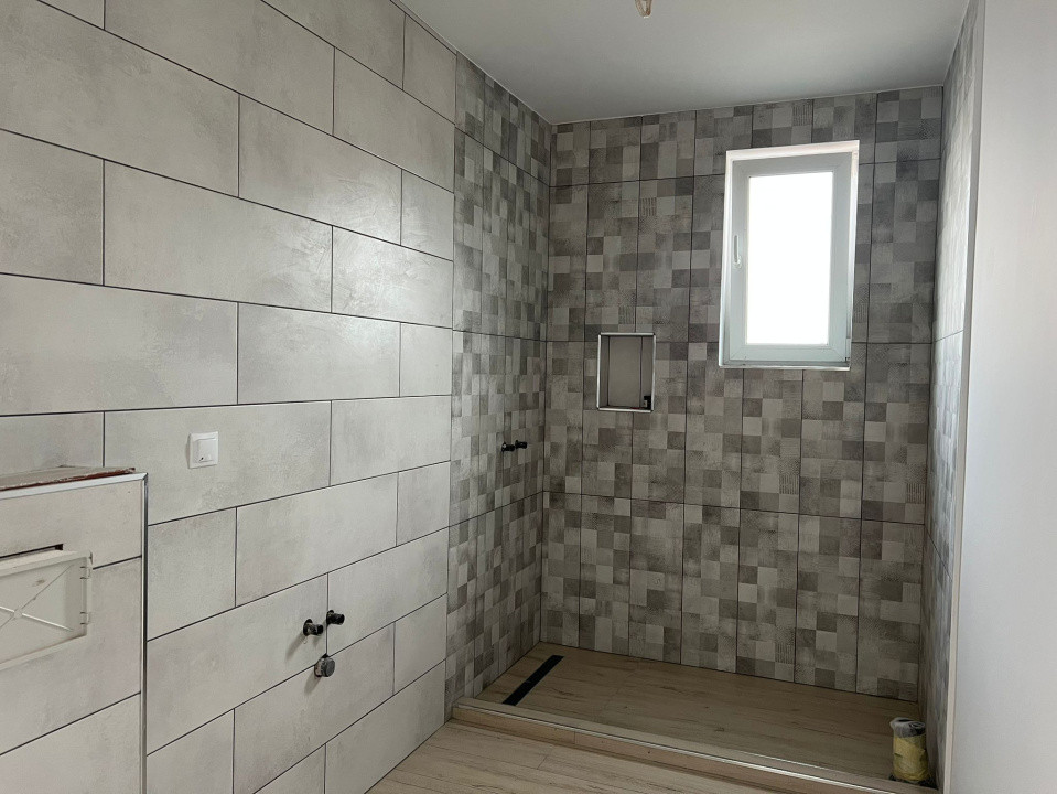 Apartament cu 2 camere si loc de parcare