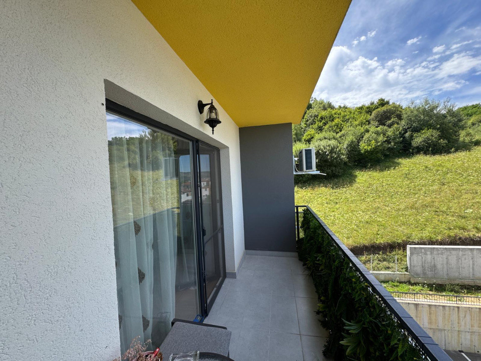 Repoziționare preț! Ap.cu 3 camere, nou, mobilat, garaj, 70 mp., 