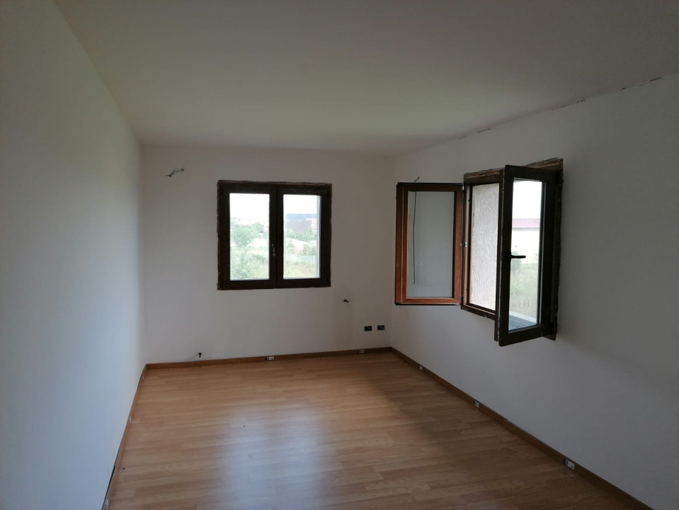 Casă - vilă de vânzare Reghin str. Mihai Viteazu