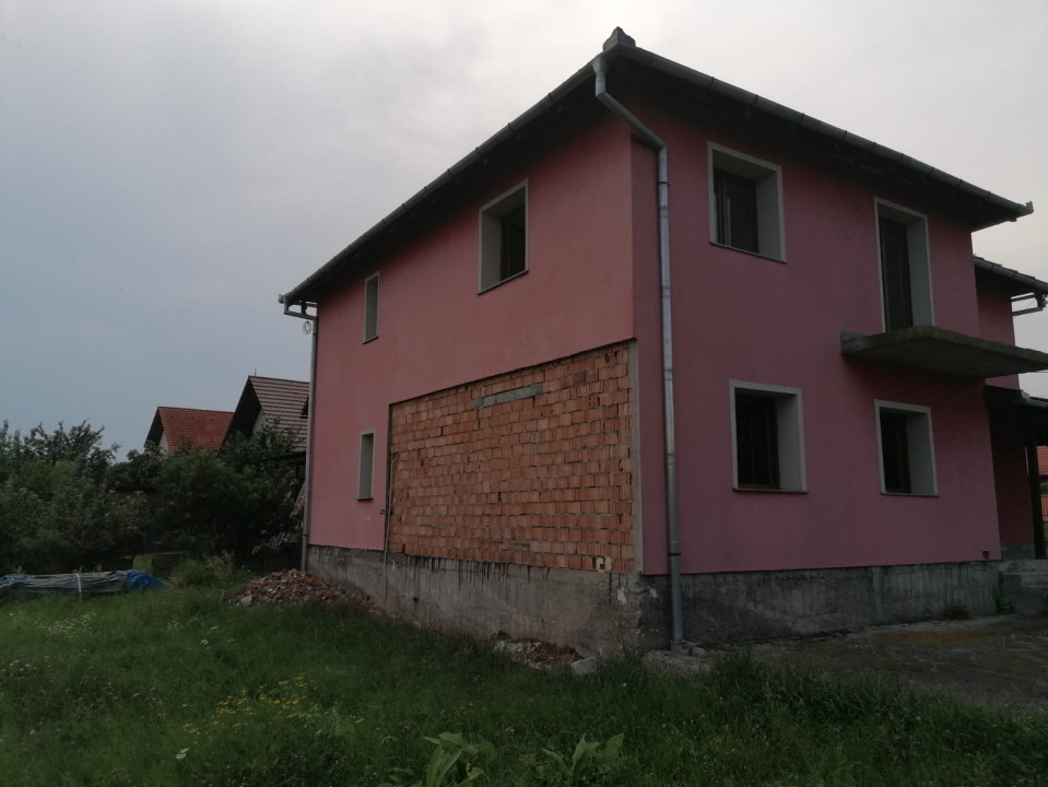 Casă - vilă de vânzare Reghin str. Mihai Viteazu