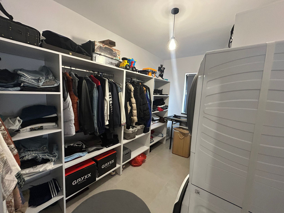 Casa plan parter,300 MP, 72,4 MP utili, Albesti (Simnicul de sus)