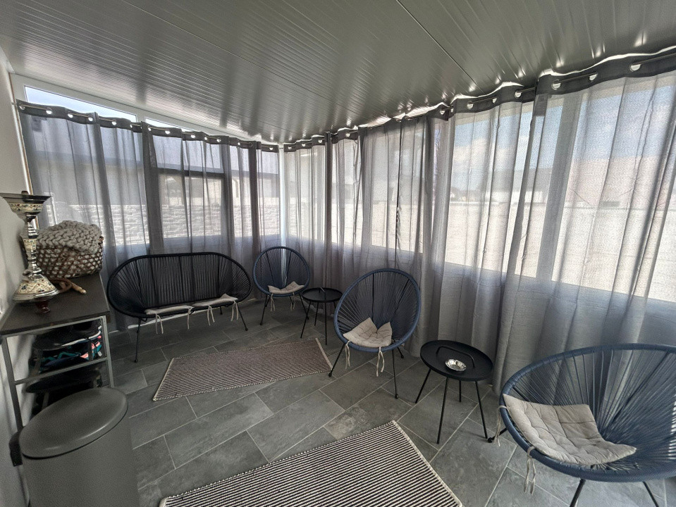 Casa plan parter,300 MP, 72,4 MP utili, Albesti (Simnicul de sus)