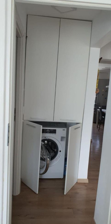 Inchiriere apartament 3 camere 600€