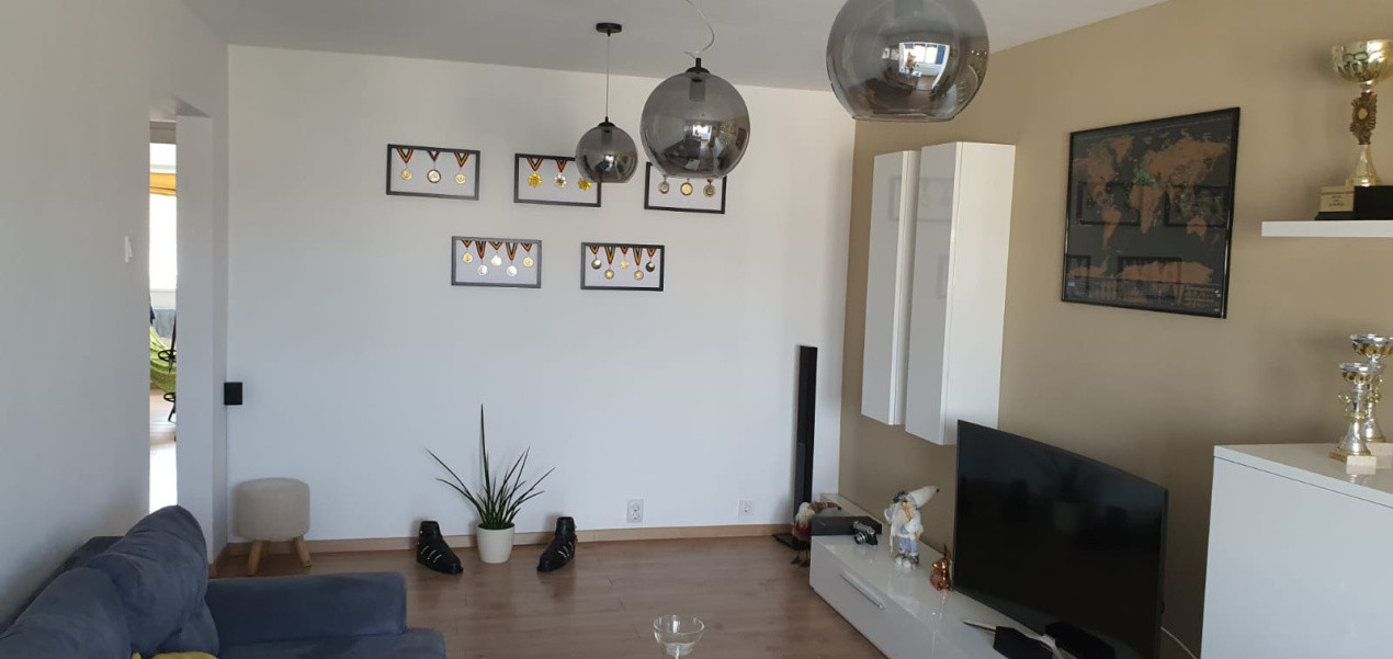 Inchiriere apartament 3 camere 600€