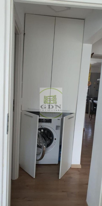 Inchiriere apartament 3 camere 600€