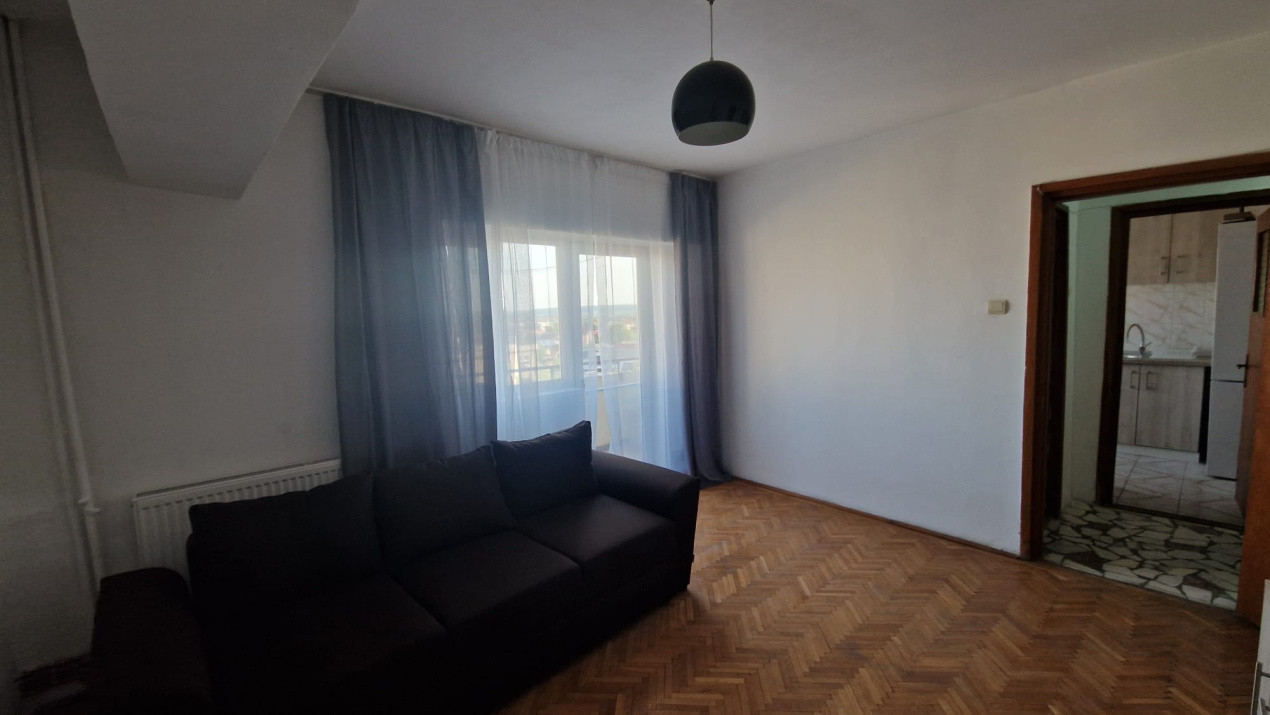 Apartament 3 camere, decomandat, 72mp, cartier 1 mai, zona Ciuperca