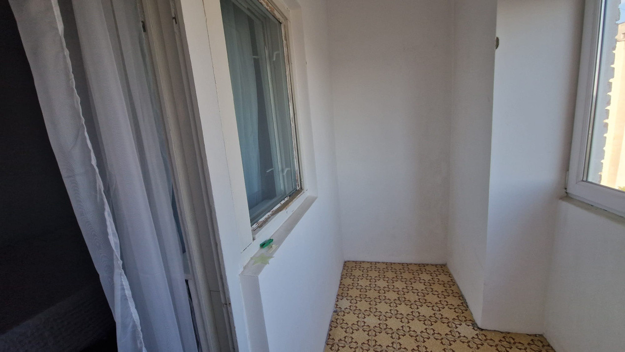 Apartament 3 camere, decomandat, 72mp, cartier 1 mai, zona Ciuperca
