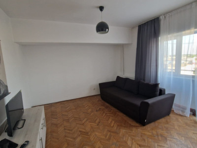 Apartament 3 camere, decomandat, 72mp, cartier 1 mai, zona Ciuperca
