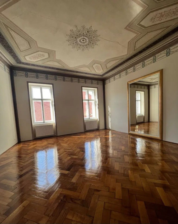 🏛️ Închiriere apartament superb – stil neoclasic, ultracentral, Sibiu 🏙️