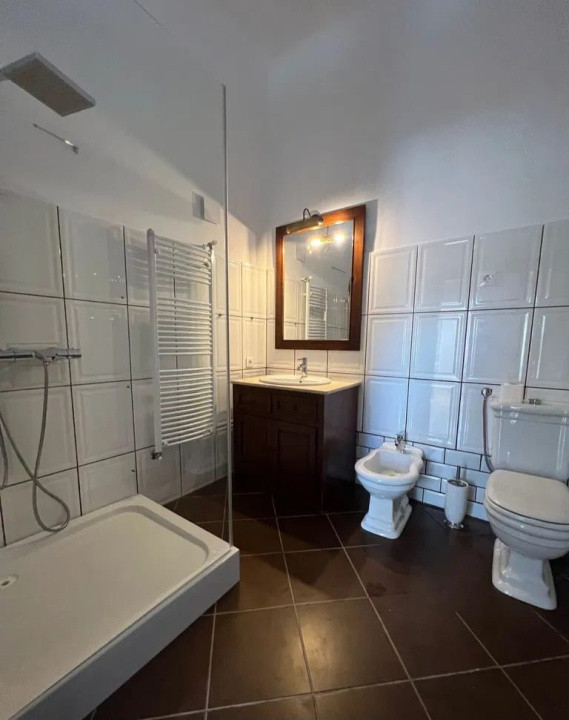 🏛️ Închiriere apartament superb – stil neoclasic, ultracentral, Sibiu 🏙️