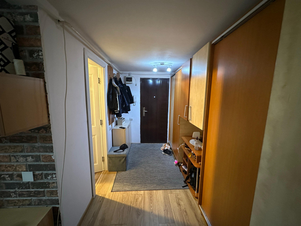 Apartament mobilat și utilat