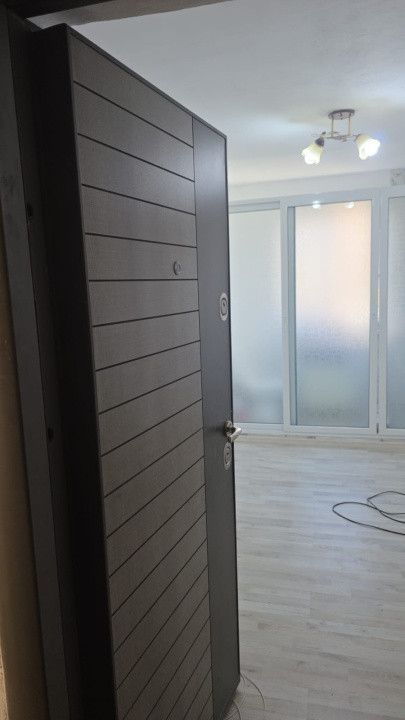 🏠 Garsonieră de vânzare – Cisnădie, etaj 1/4