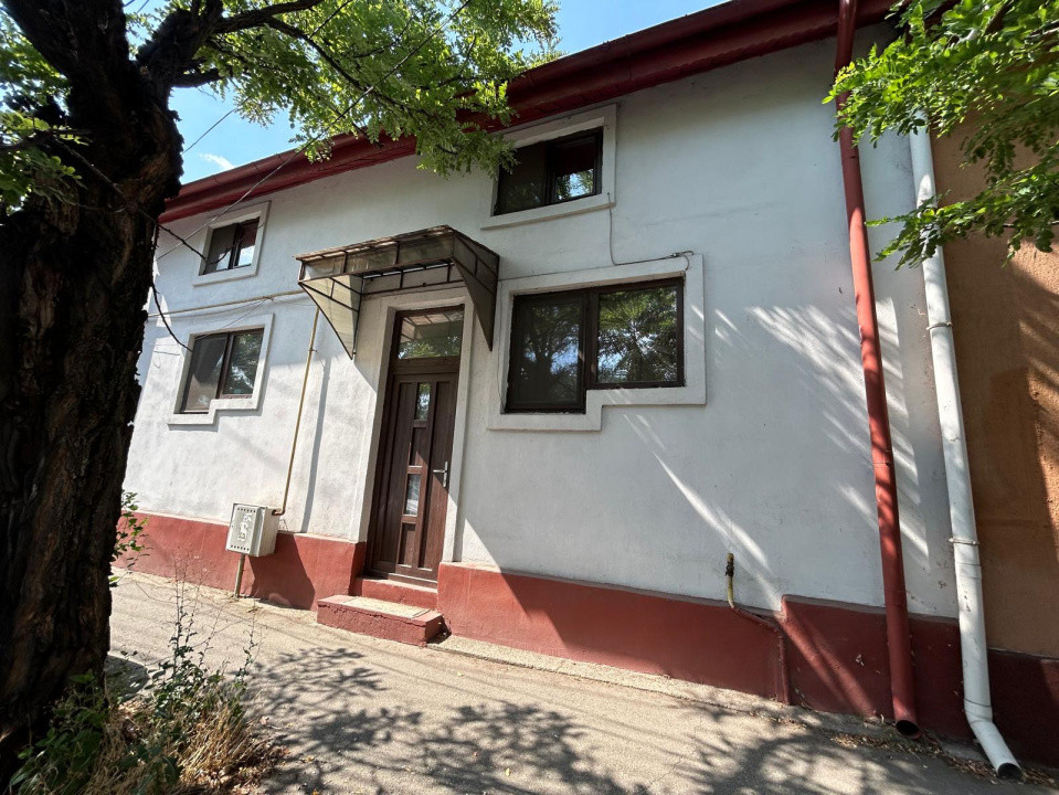 Casa S+P+M, 245 MP teren, 201 MP utili, Central