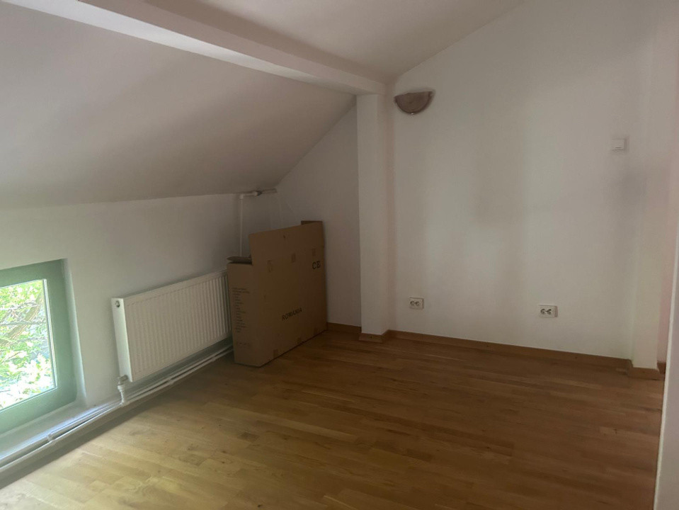 Casa S+P+M, 245 MP teren, 201 MP utili, Central