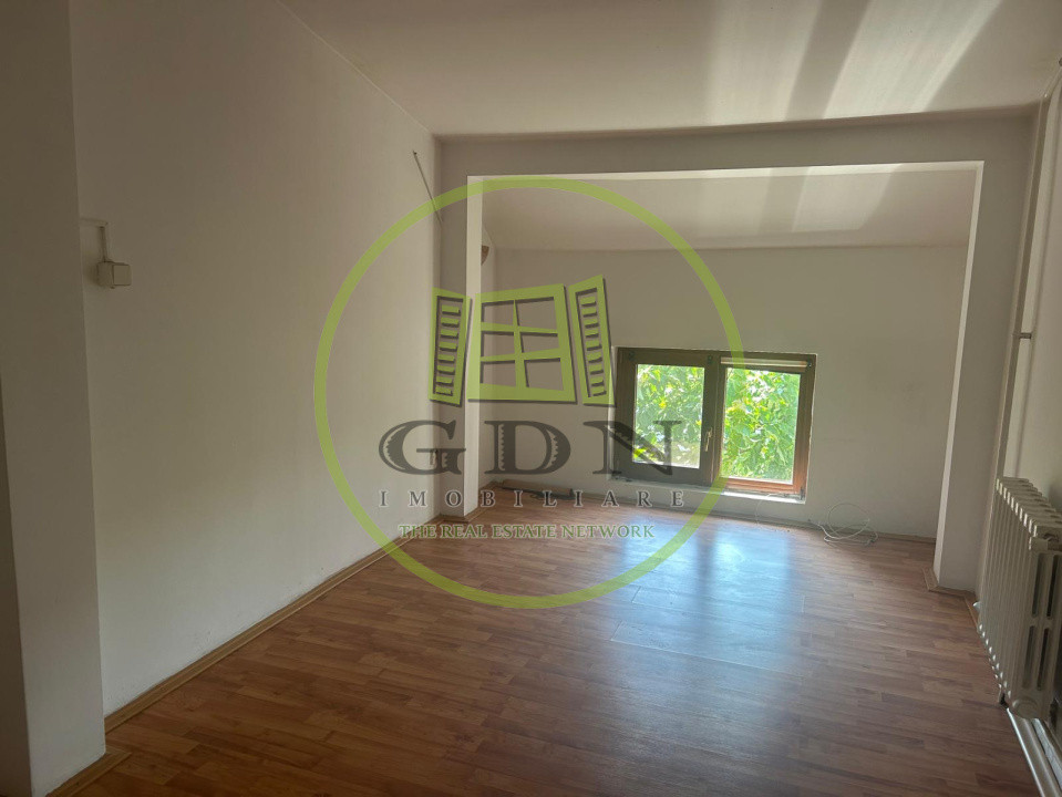 Casa S+P+M, 245 MP teren, 201 MP utili, Central