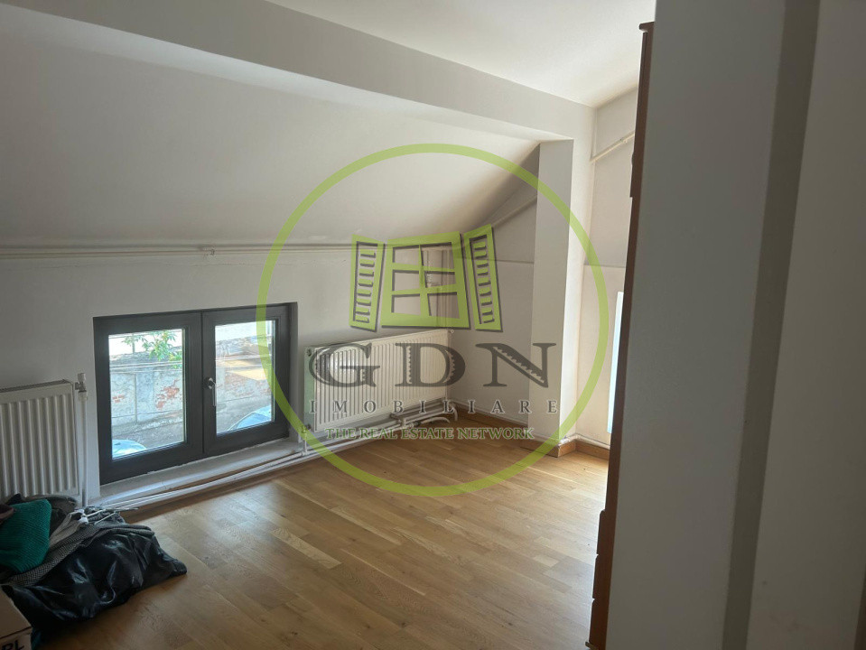 Casa S+P+M, 245 MP teren, 201 MP utili, Central