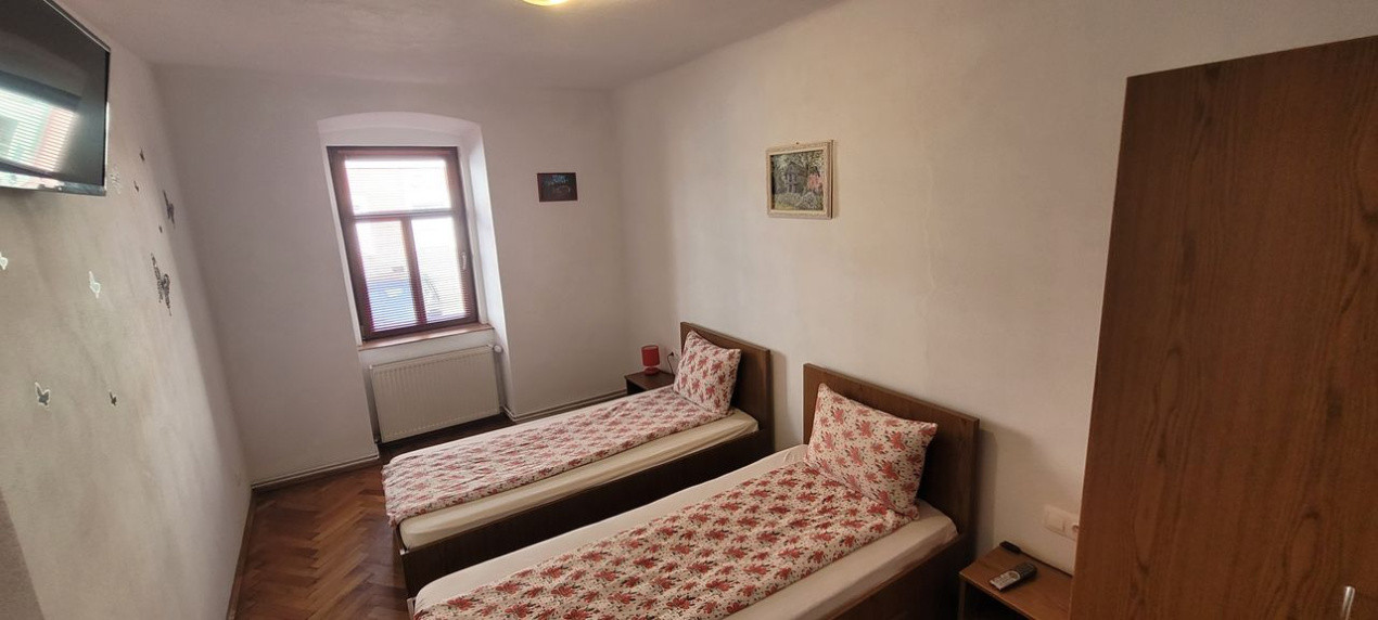 🏡 Închiriere apartament 3 camere – la casă, ultracentral, Sibiu