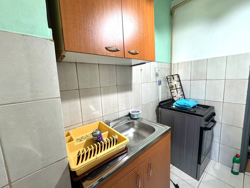 Apartament cu 1 camera de vanzare - etaj 1 - Decebal