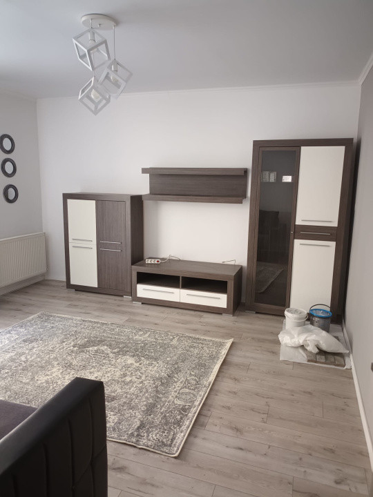 Apartament 2 cam de inchiriat Floresti!