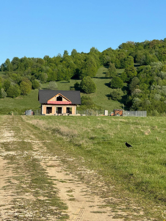 De vanzare teren Glajerie 1000mp