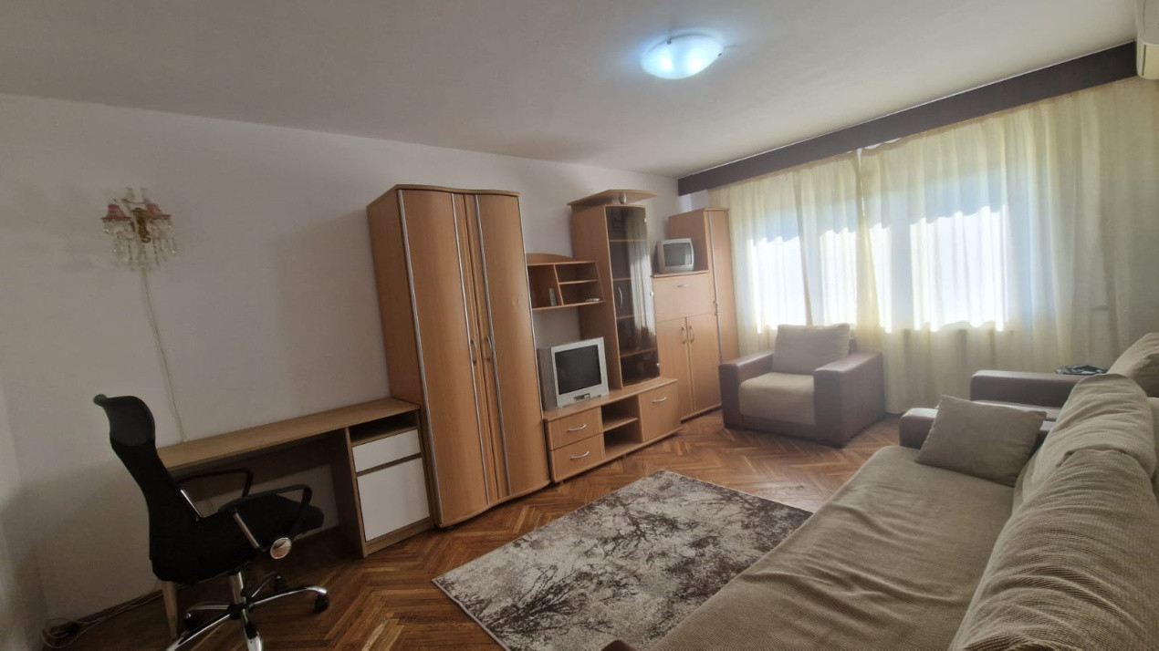 Apartament 2 camere, decomandat, 55mp, cartier 1 mai, zona Ciuperca