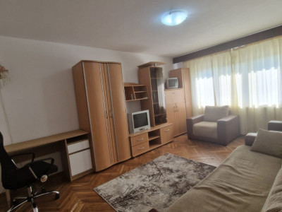 Apartament 2 camere, decomandat, 55mp, cartier 1 mai, zona Ciuperca