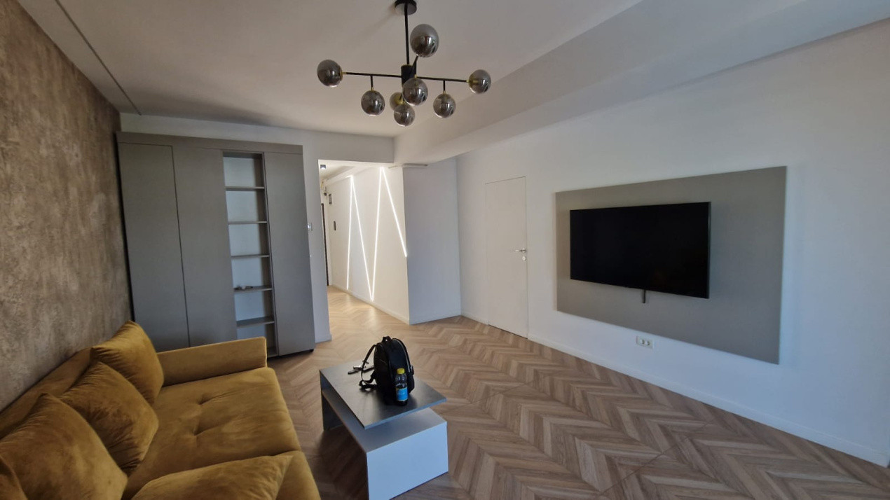 Apartament doua camere, decomandat, 72mp, Facultatea de Medicina