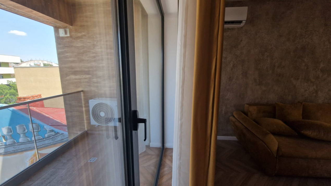 Apartament doua camere, decomandat, 72mp, Facultatea de Medicina