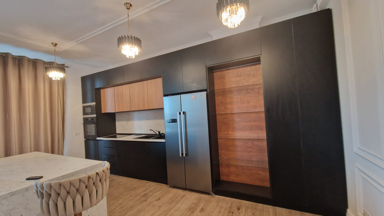 Penthouse, 3 camere, 191mp, Facultatea de Medicina