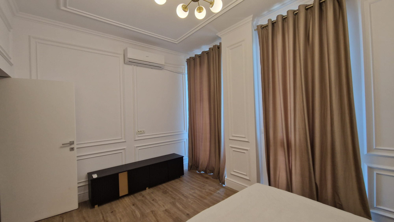 Penthouse, 3 camere, 191mp, Facultatea de Medicina