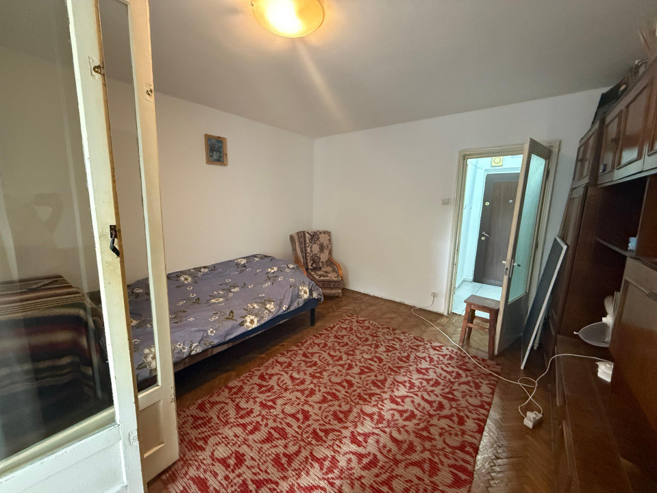 Garsoniera semidecomandata, 30,50 mp, Brazda lui Novac 