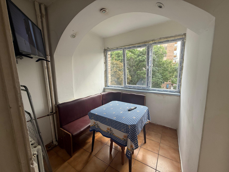 Garsoniera semidecomandata, 30,50 mp, Brazda lui Novac 