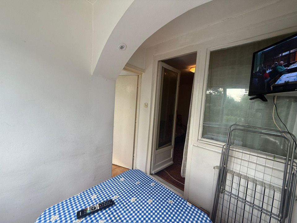 Garsoniera semidecomandata, 30,50 mp, Brazda lui Novac 