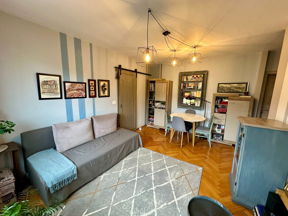 Apartament 2 camere Independenței