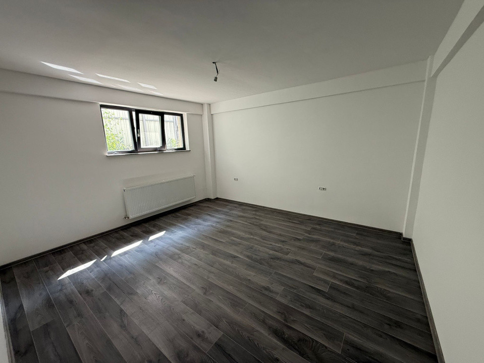 Apartament 2 camere, open-space, 54mp, cartier 1 Mai, Centru Multifunctional