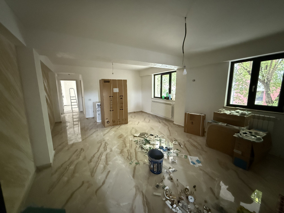 Apartament 2 camere, open-space, 54mp, cartier 1 Mai, Centru Multifunctional