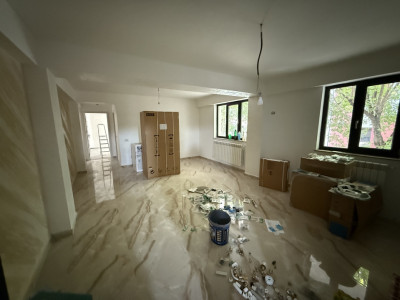 Apartament 2 camere, open-space, 54mp, cartier 1 Mai, Centru Multifunctional
