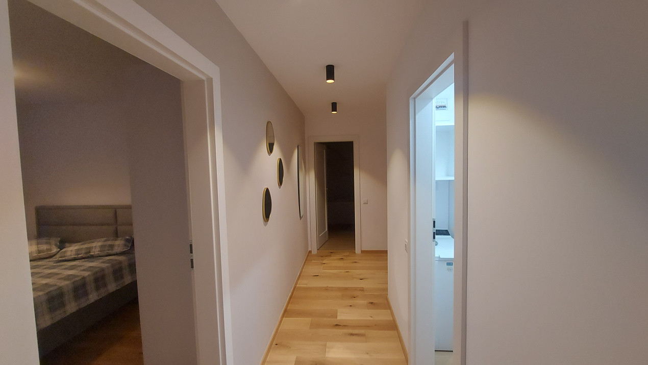 Apartament premium cu 2 camere – Prima închiriere – Urban Plaza, Brașov