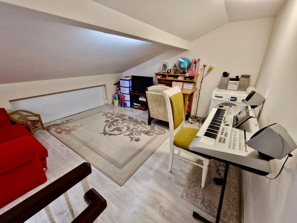 Inchiriere apartament - 3 camere pe 2 nivele - Republicii