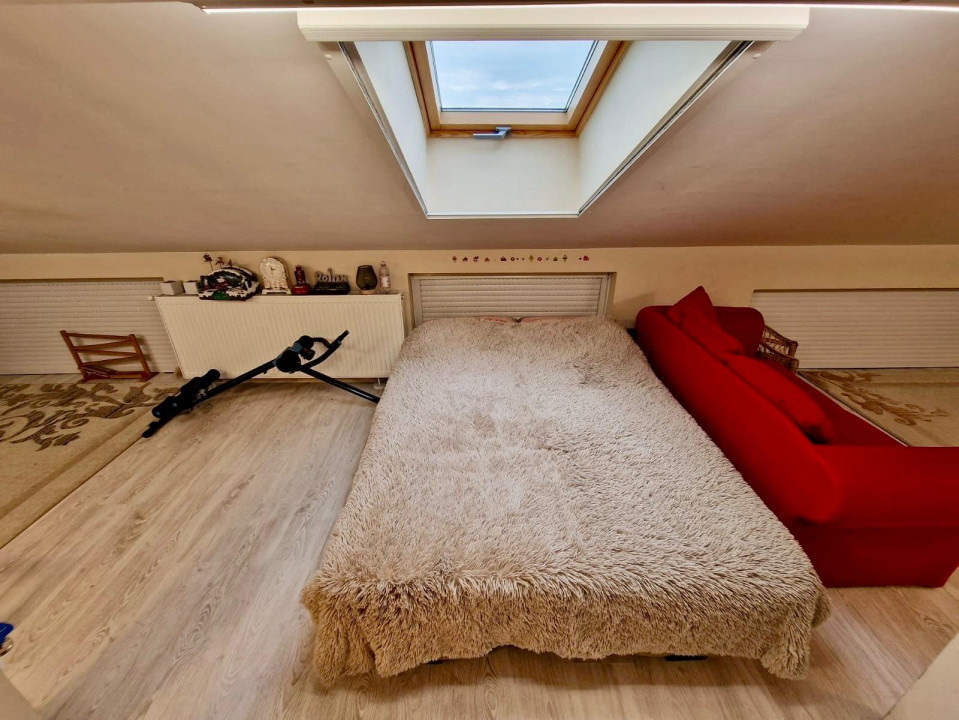 Inchiriere apartament - 3 camere pe 2 nivele - Republicii