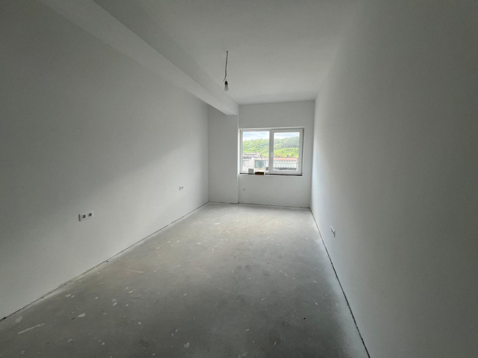 De vânzare apartament nou cu 3 camere, 74 mp., Comuna Baciu 