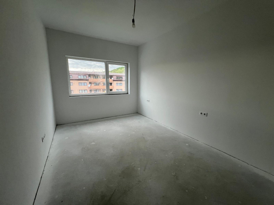 De vânzare apartament nou cu 3 camere, 74 mp., Comuna Baciu 