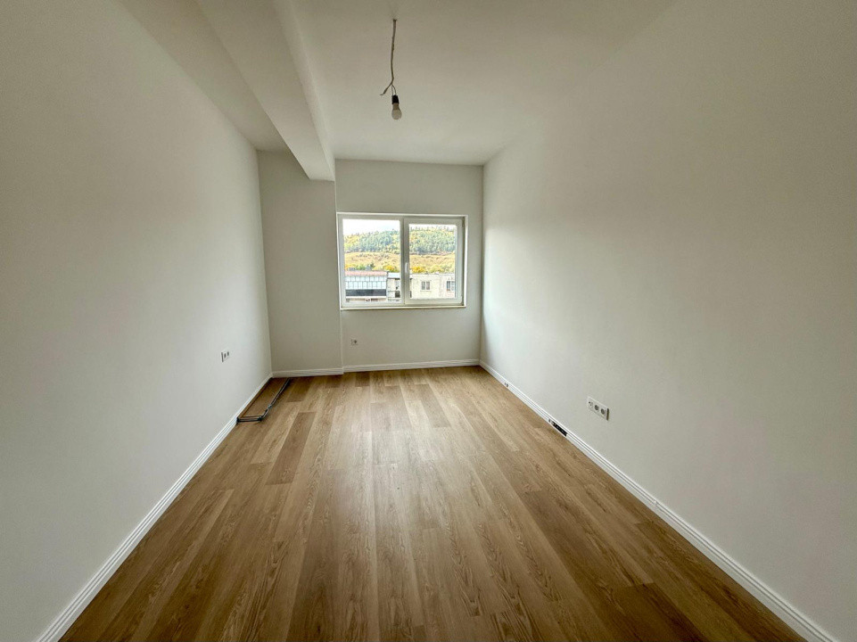 De vânzare apartament nou, finisat 3 camere, 74 mp. - Comuna Baciu 
