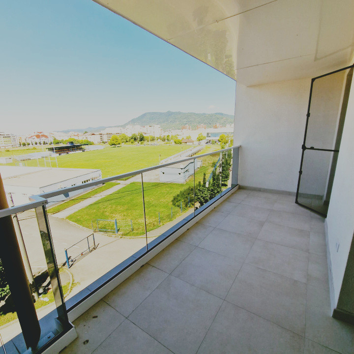 Apartament 3 camere lux - de închiriat – Prima închiriere – Ultracentral