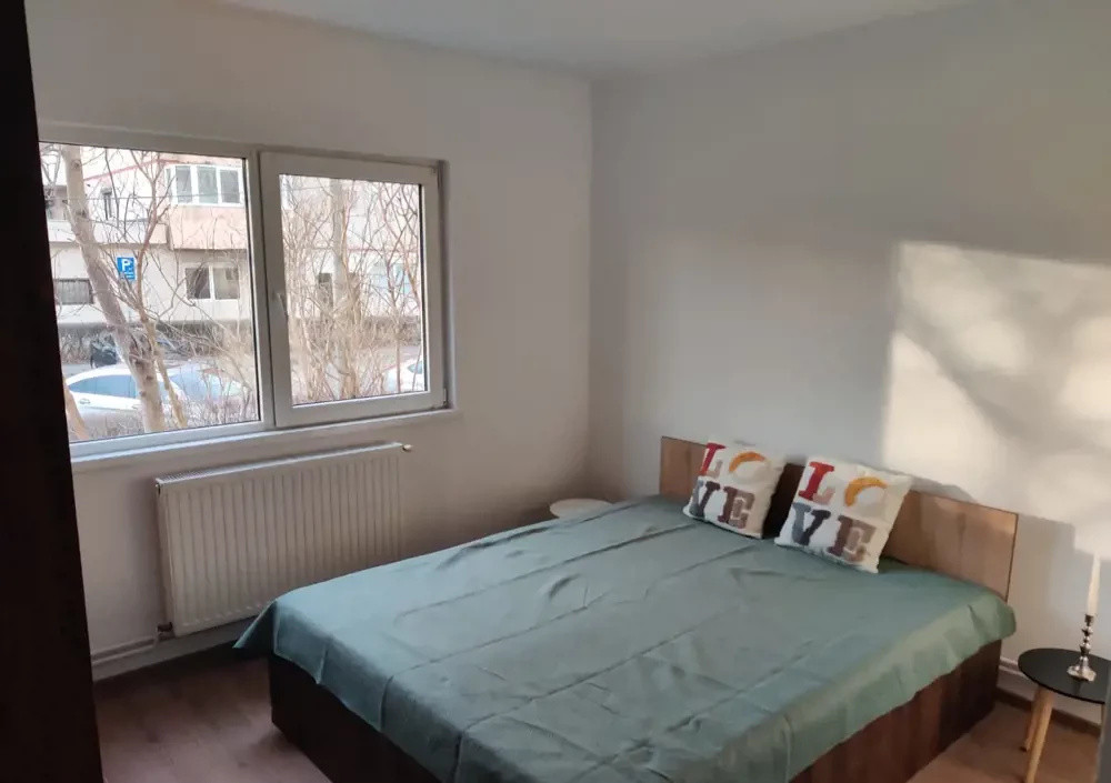 Apartament 2 camere zona Tractorul ,Brasov