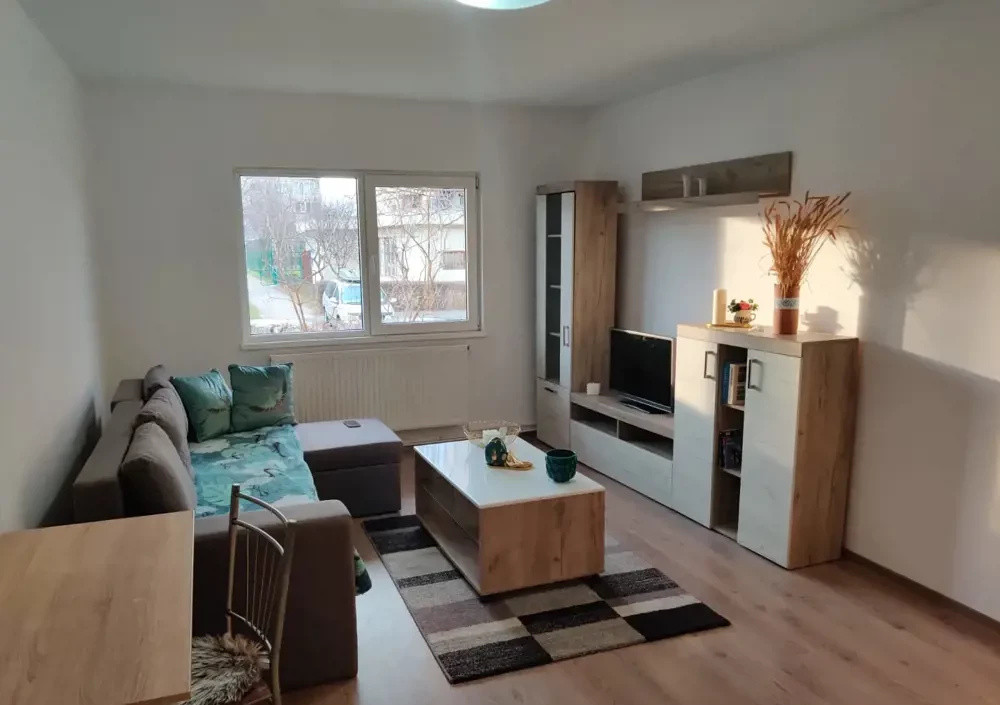 Apartament 2 camere zona Tractorul ,Brasov