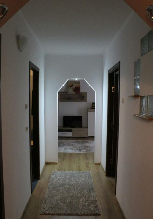 Apartament 2 camere de închiriat – Strada Toamnei, Centru Civic