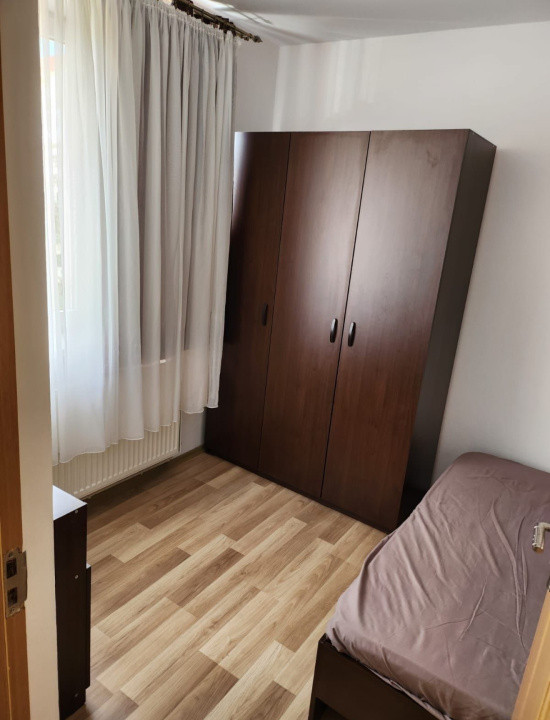 Apartament de închiriat, 2 camere, 40mp utili, zona Cedonia