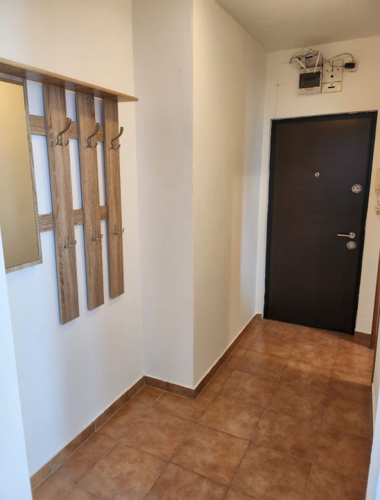 Apartament de închiriat, 2 camere, 40mp utili, zona Cedonia