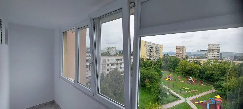 Apartament 2 camere decomandat in Gheogheni zona Iulius Mall!
